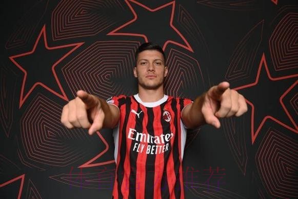 斯基拉:约维奇不在安帅计划内 今夏将离开皇马 斯基拉:约维奇不在安帅计划内 今夏将离开皇马