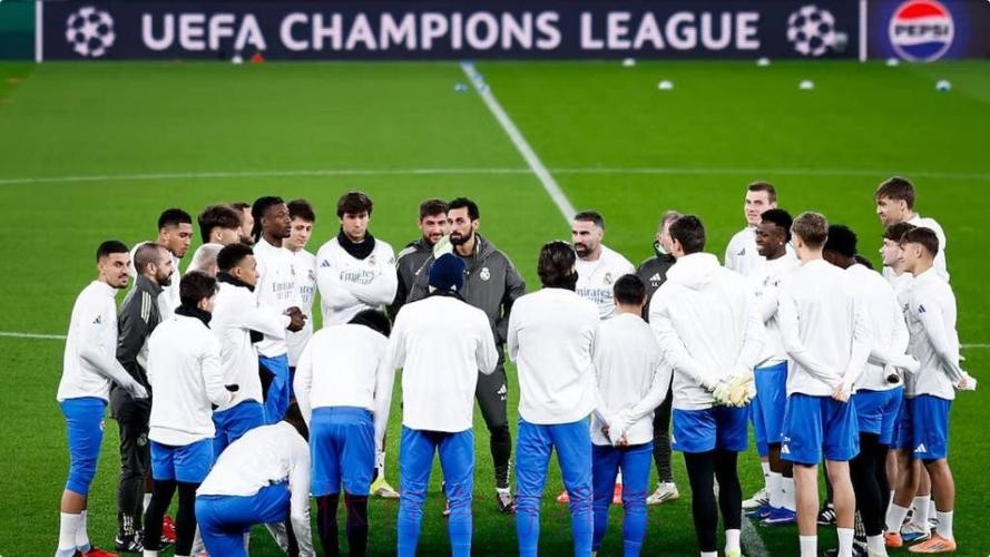 阿斯：皇马决定冬窗不买也不卖 明夏再引援